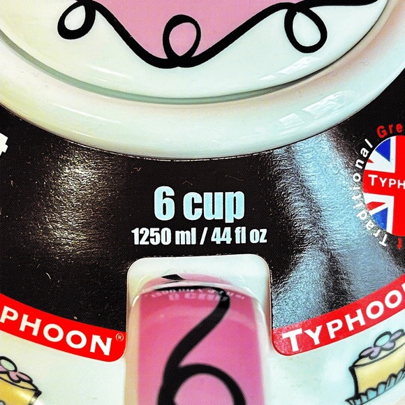 Typhoon Whimsical Dessert 6-Cup High Tea Porcelain Teapot ~ NEW - Picture 8 of 10